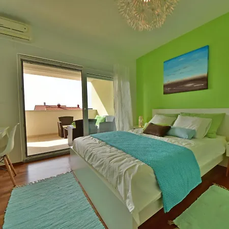 Cvit 2 By Interhome Apartmán