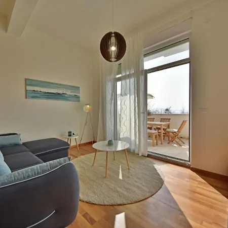 Cvit 2 By Interhome Apartmán