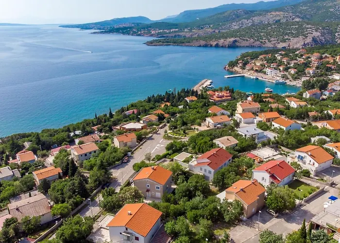 Cvit 2 By Interhome Klenovica