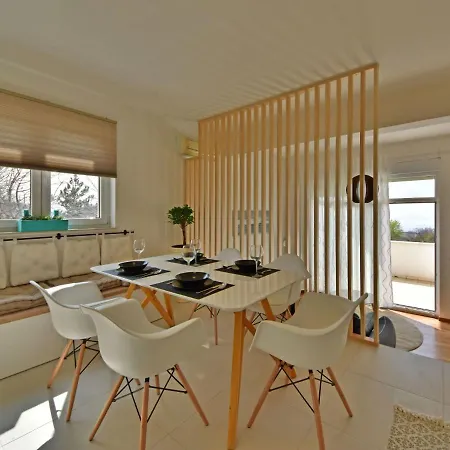 Apartament Cvit 2 By Interhome